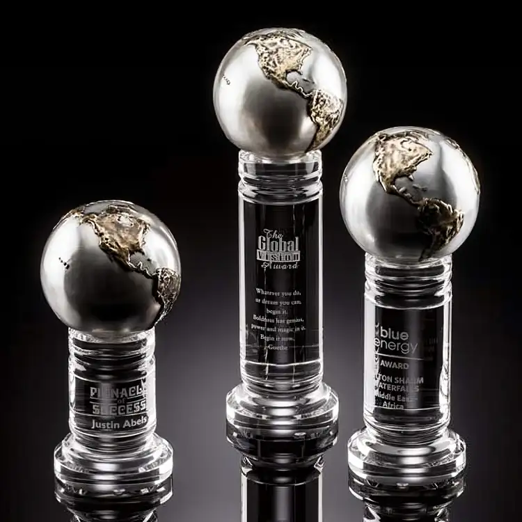 Trophée globe Continental