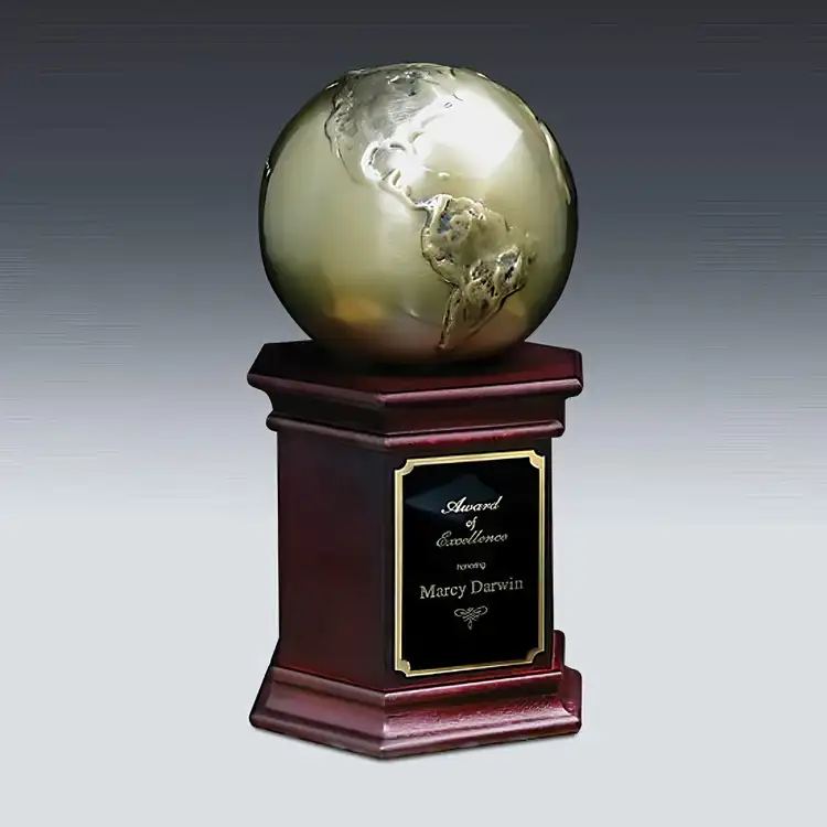 Cast Globe Award #2