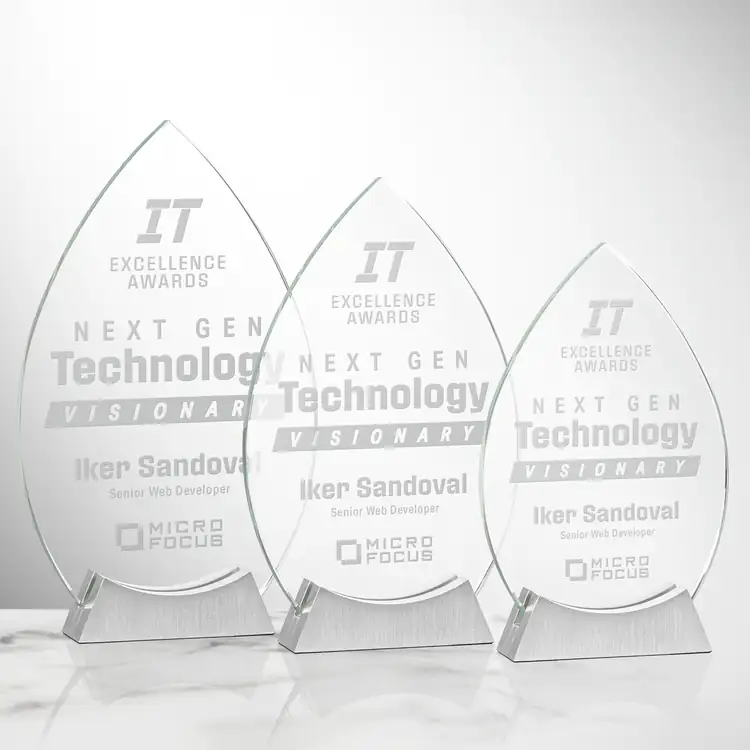 Newham Teardrop Starfire Crystal Award - Deep Etch