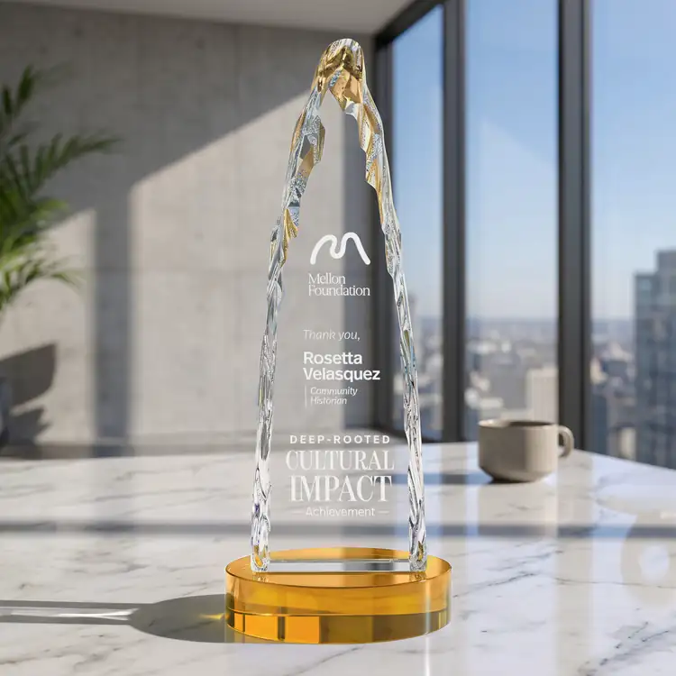 Goderich Optical Crystal Iceberg Award on Crystal Base - Coloured - Engraving and Printing #9