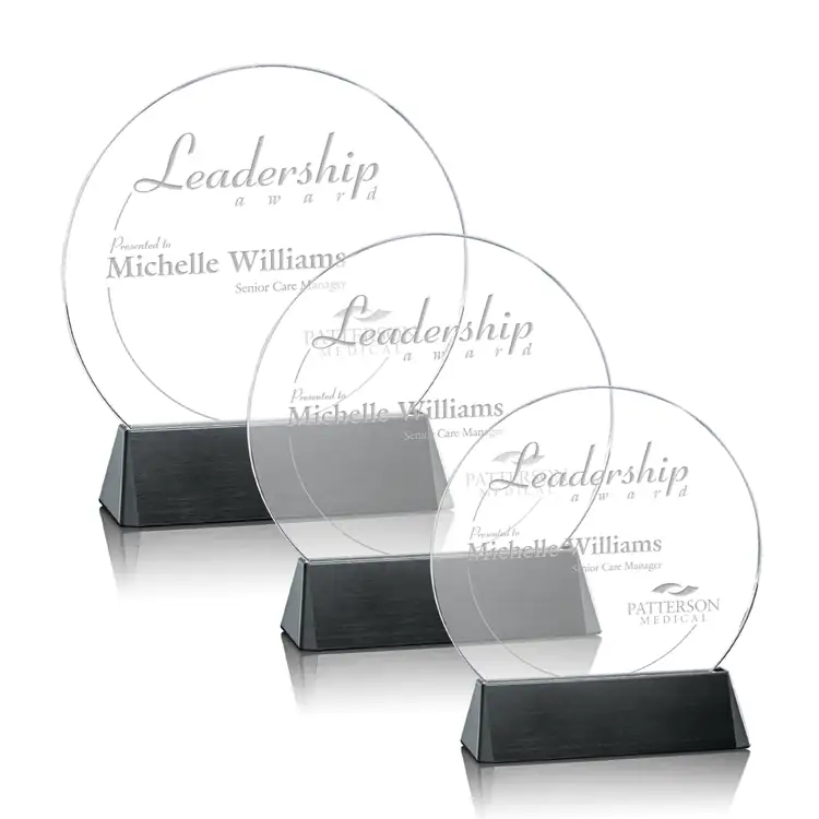 Sierra Circle Starfire Crystal Award on Black Base