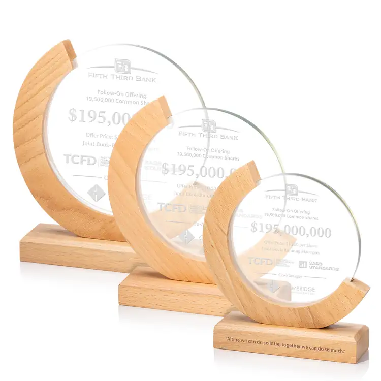 Sparta Round Starfire Crystal and Beechwood Award - Deep Etch