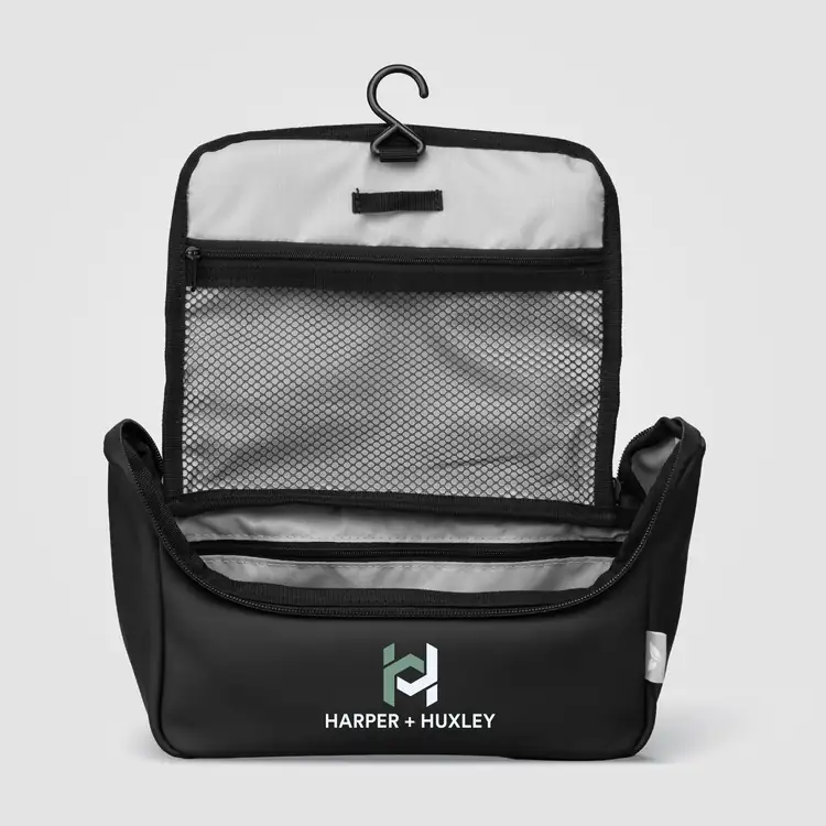 Malmö Recycled Polyurethane Hanging Toiletry Bag 4 L #3