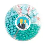 Plateau transparent à partager de bonbons par couleur